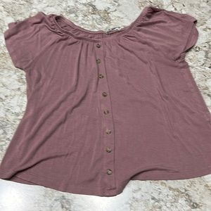 Cute on/off the shoulder top